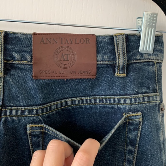ANN TAYLOR Vintage Bootcut Button Fly Special Edition Jeans Size 6P - Picture 13 of 16